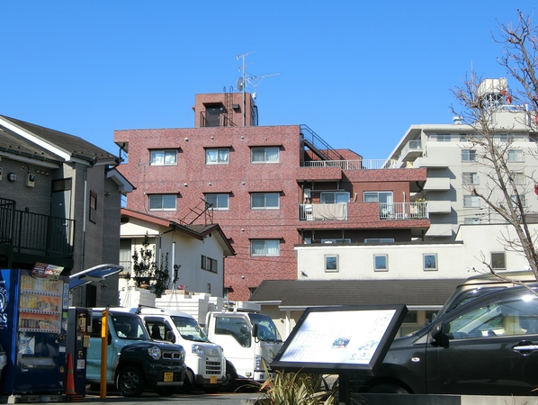 【ライオンズマンション菊名】外観