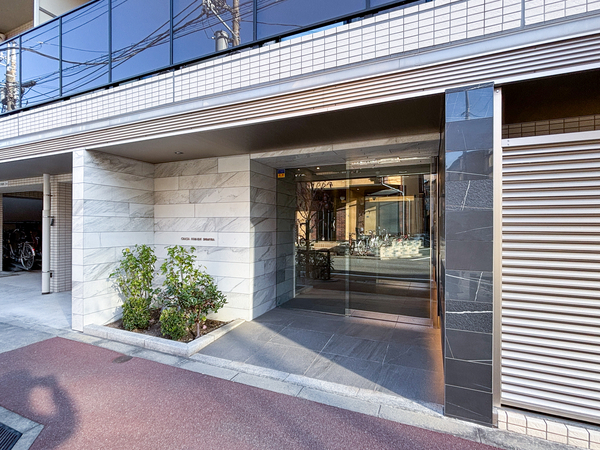 【クレイシア板橋志村】エントランス 【クレイシア板橋志村】エントランス