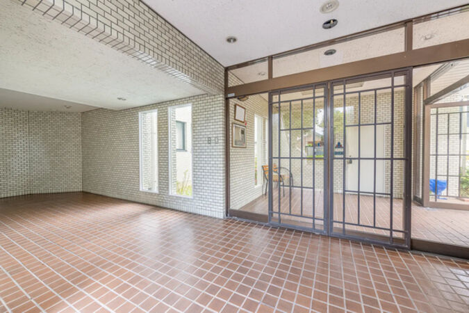 【雪見町スカイマンション】エントランス1 【雪見町スカイマンション】エントランス1