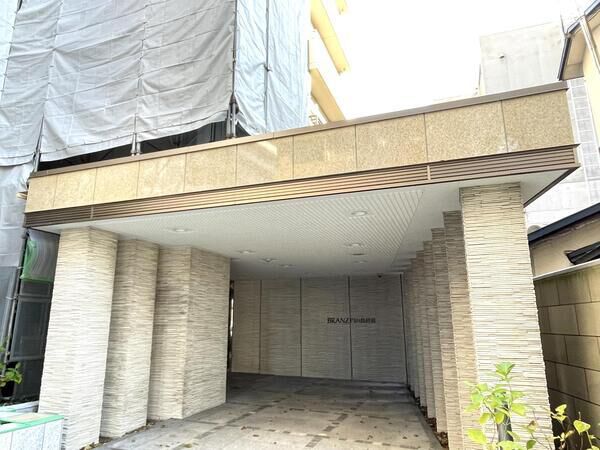 【ブランズ円山鳥居前】エントランス