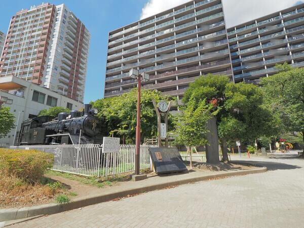 山丸児童公園　約430m