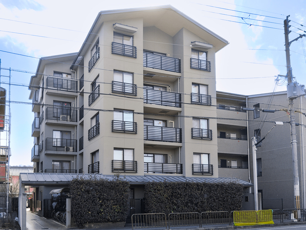 【シンフォニー宝ヶ池】外観