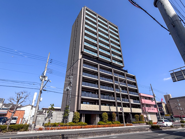 【ユニハイム東住吉ブリーズ】外観