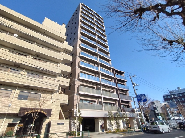 【プレミスト町田中町】外観