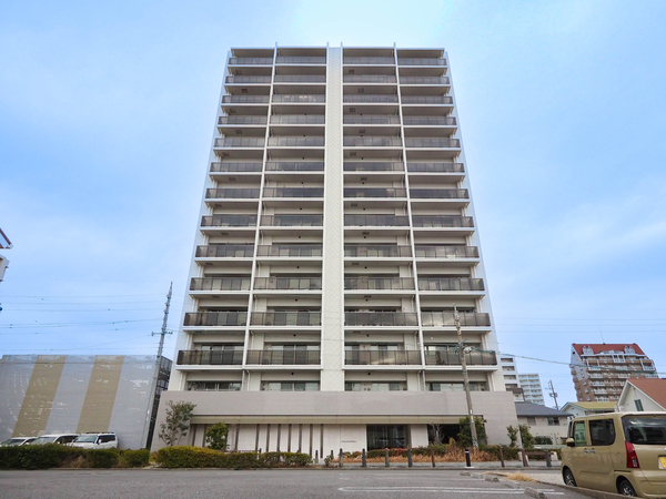 【アルバックス刈谷レジデンス】外観