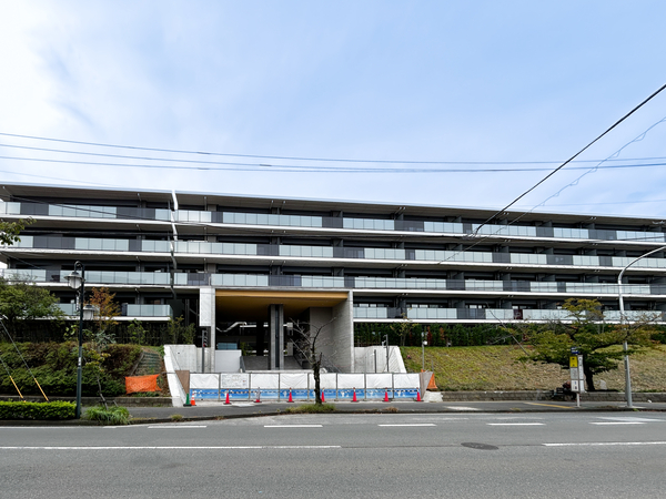 【プラウド青葉台】外観