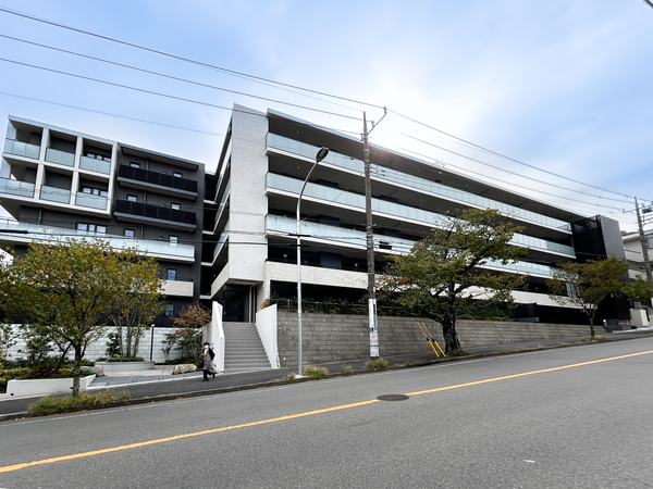 【プラウド青葉台】外観