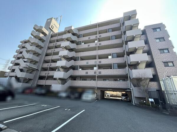 【宝マンション中小田井】外観写真