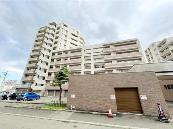 【グランリビオ宮の森】外観２