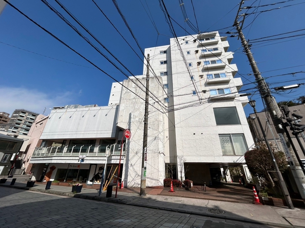 【元町マリンマンション】外観
