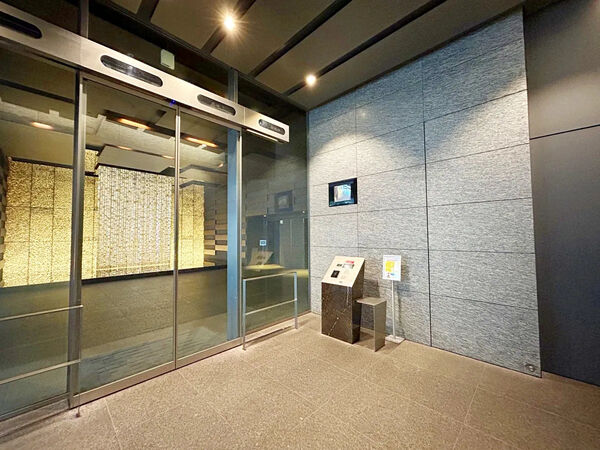 【Brillia Tower池袋】エントランス 【Brillia Tower池袋】エントランス