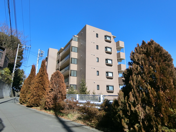 【マイキャッスル新百合ヶ丘】外観