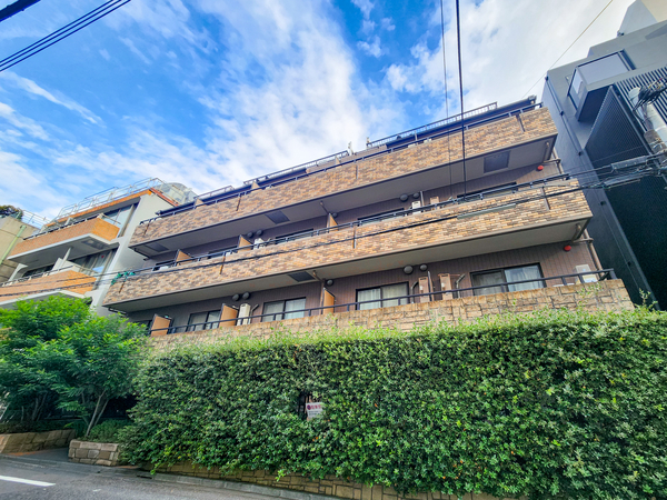 【フェニックス麻布狸穴公園】外観