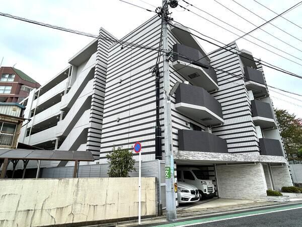 【プレミアムキューブ三宿】外観