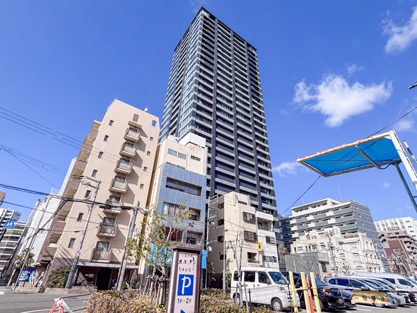 【THE CROSS CITY TOWER】外観