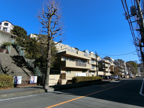 【ガーデンハイツ読売ランド前】外観