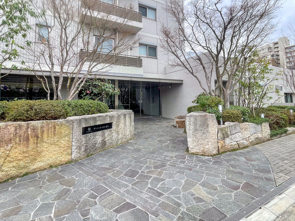 【ザ・パークハウス塚口】エントランス 【ザ・パークハウス塚口】エントランス