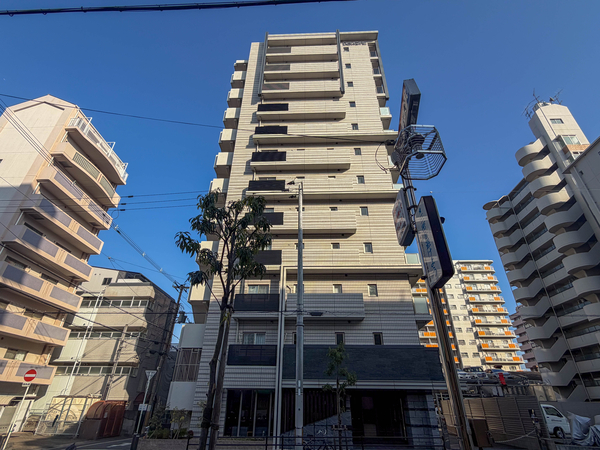 【ディモア小阪レジデンス】外観