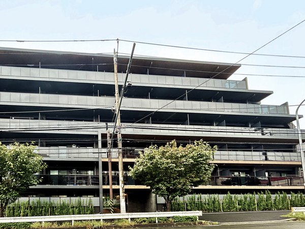 【パレステージ横浜十日市場】外観