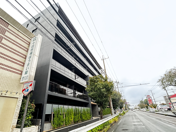 【パレステージ横浜十日市場】外観