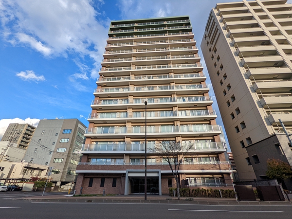 【パークホームズ札幌ステーションサイド】外観