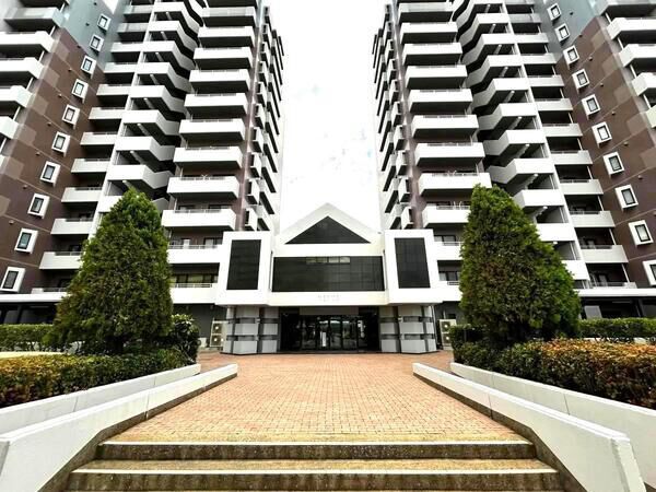 【ネクサス香椎】1号棟 エントランス 【ネクサス香椎】1号棟 エントランス