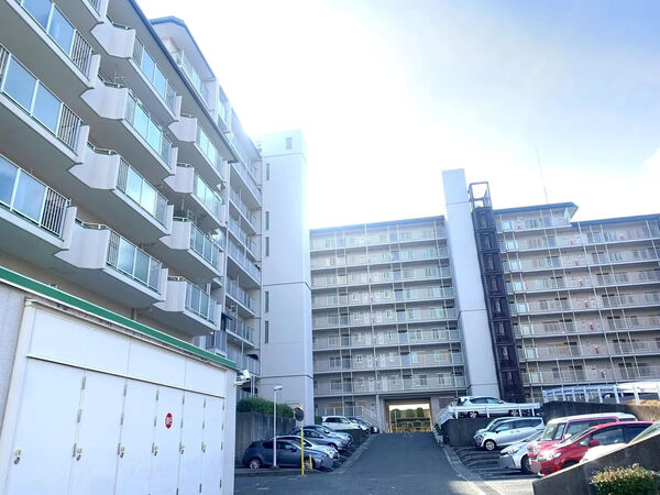 【メロディーハイム茨木】外観