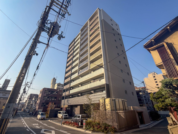 【プレサンスロジェ八戸ノ里Ⅱ】外観