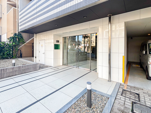 【ヴォーガコルテ両国】エントランス