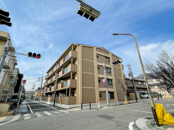 【セレーノ甲南山手】外観 【セレーノ甲南山手】外観