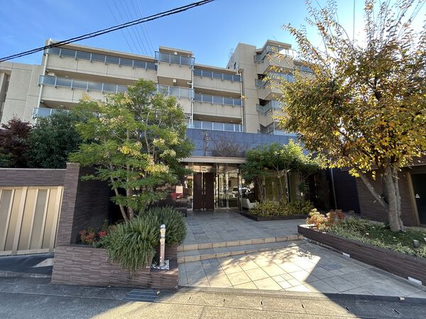 【グランザ一社】外観写真