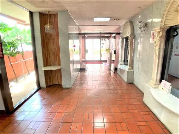 【ライオンズマンション木町通】エントランス1