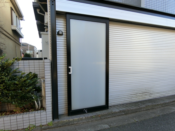 【アーバンヒルズ高井戸】エントランス