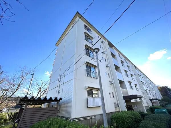 【西小中台団地】28号棟　外観