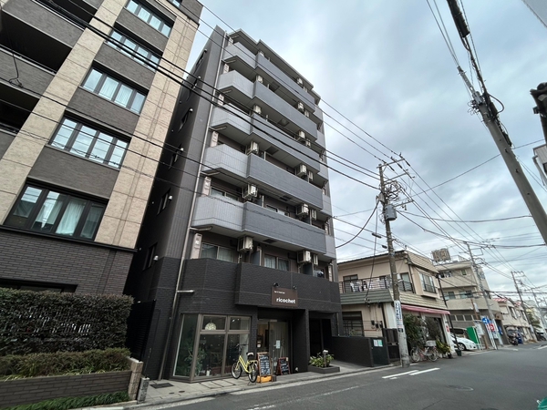 【エルミタージュ横濱弘明寺】外観