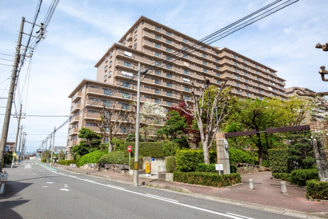 【ヒューマンアイランド岩倉】外観 【ヒューマンアイランド岩倉】外観