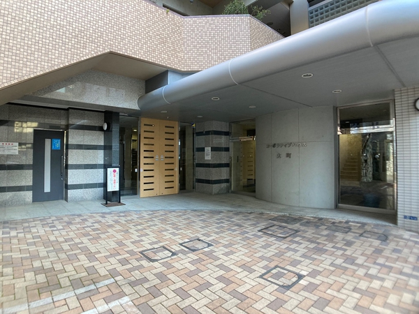 【コーポラティブハウス大町】エントランスアプローチ