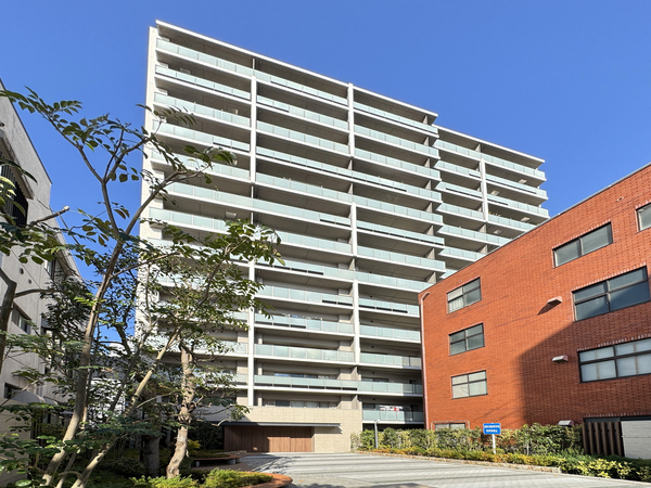 【ブランシエラ四街道駅前】外観