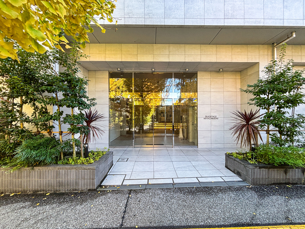 【デュオステージ宮崎台】エントランス