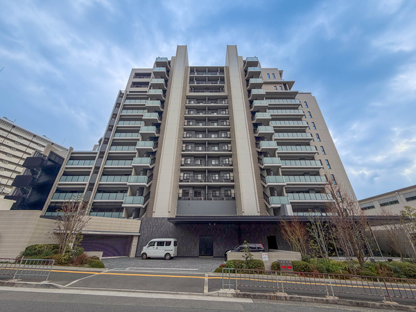 【ブランズ桃山台】外観