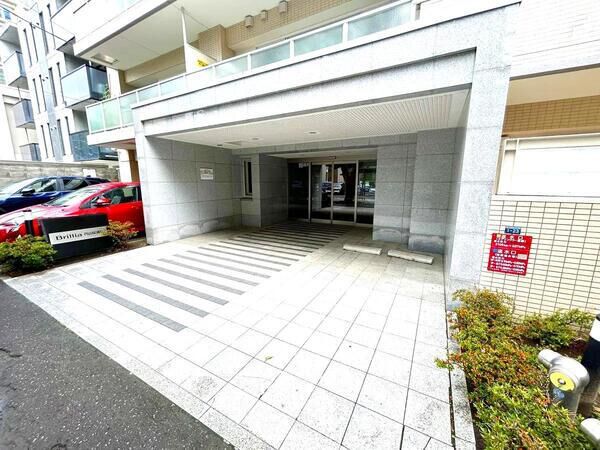 【Brillia円山桜通り】エントランス２