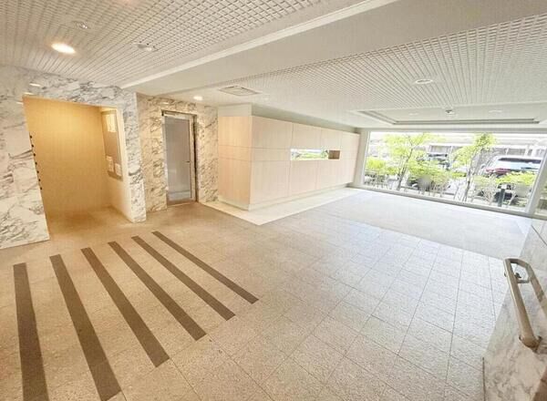 【Brillia円山桜通り】エントランス1