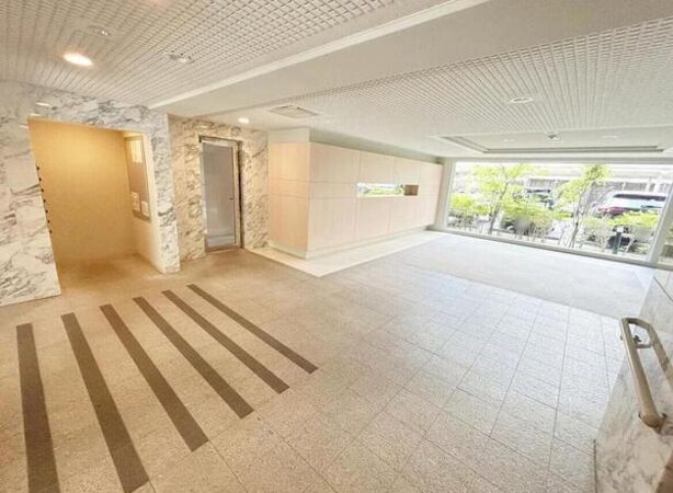 【Brillia円山桜通り】エントランス1