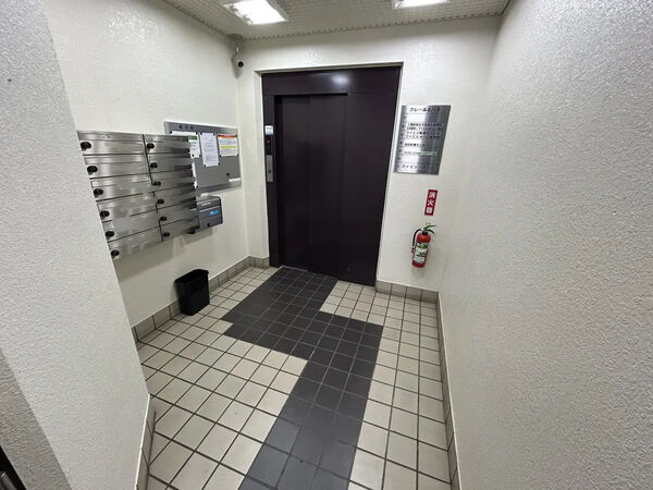 【クレールミハラ】エントランス