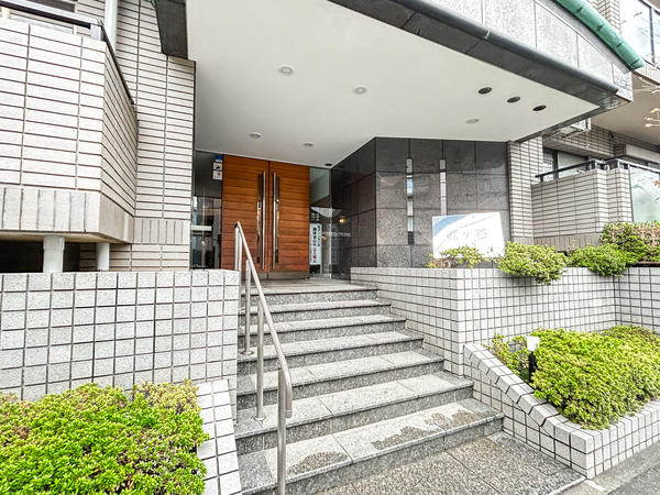 【バースシティ梶ヶ谷1番館】エントランス 【バースシティ梶ヶ谷1番館】エントランス