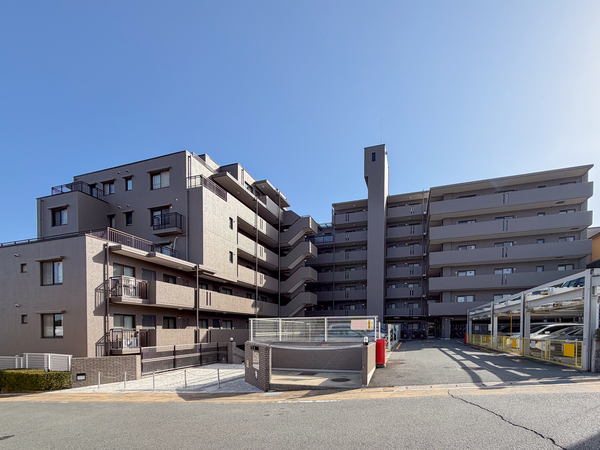 【サンマンションアトレ東向日】外観 【サンマンションアトレ東向日】外観