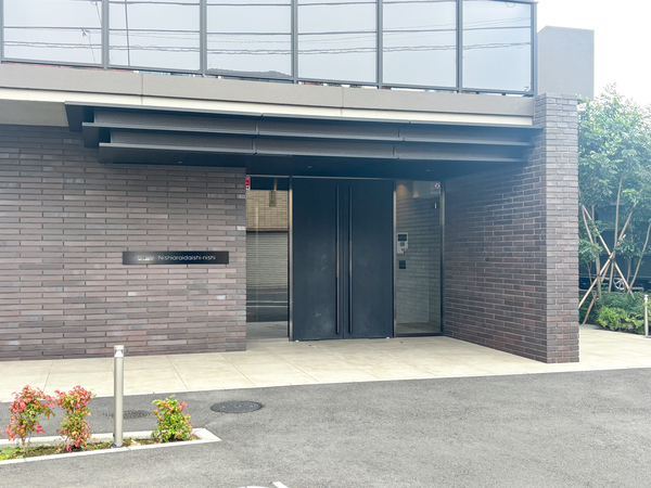 【カーム西新井大師西】エントランス