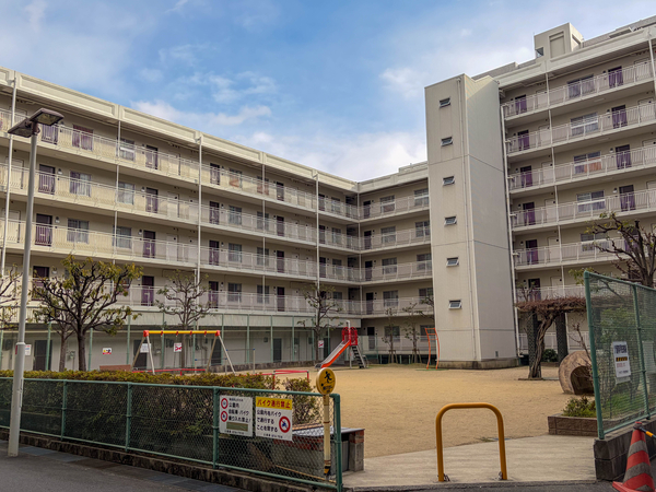 【シャルマンコーポ摂津富田】外観 【シャルマンコーポ摂津富田】外観