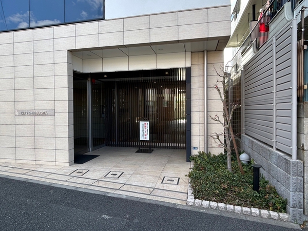 【クリオ新杉田】エントランス