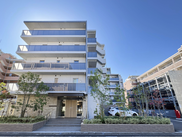 【エクセレントシティ浦安北栄リライズ】外観